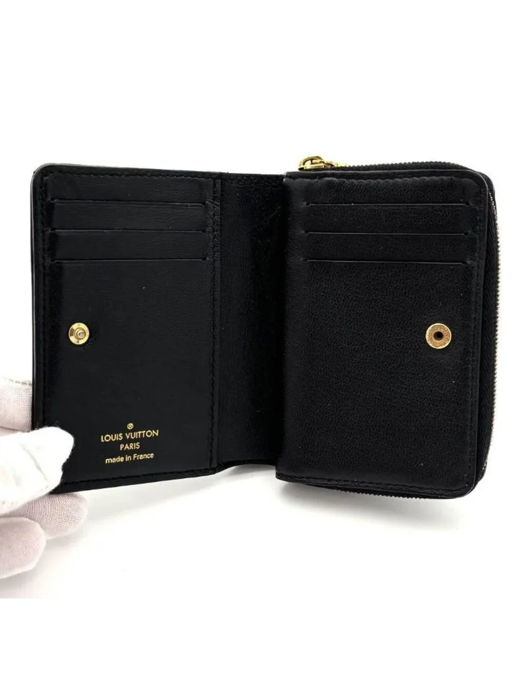 Louis Vuitton Wallet Monogram Coussin Portefeuille Lou Black